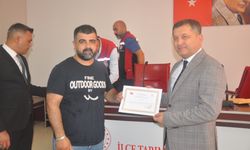 İzmir'de yangınından hayvanları tahliye eden nakliyecilere teşekkür belgesi