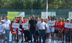 Uşak'ında katıldığı ANALİG Tenis Grup Müsabakaları başladı
