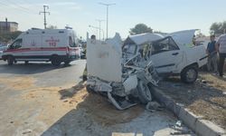 Uşak- İzmir karayolunda kaza! Karı koca öldü!