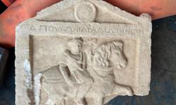 Denizli'de peyzaj düzenlemesinde Roma Dönemi'ne ait mezar taşı bulundu