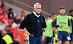 Fenerbahçe Mourinho ile yollarını ayırdı