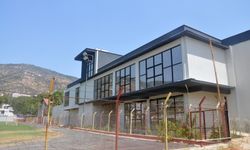 Bayındır'daki gençlik merkezi açılışına sayılı günler kaldı