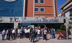 İzmir'de pazarcılardan Karabağlar Belediyesine katı atık ücreti tepkisi