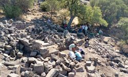 Aigai Antik Kenti'nde Demeter'e adanmış tapınak gün yüzüne çıkarılıyor