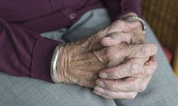 Alzheimer hastaları için "akıllı takip cihazı" desteği !