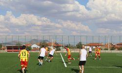 Uşak Eşme Belediyespor, sezon öncesi rakibine 7 gol atarak moral buldu