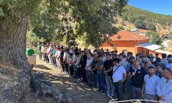 Uşak'ta kamyonunda cansız bulunan Sedat Işık son yolculuğuna uğurlandı