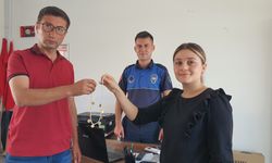 Manisa'da sokakta bulunan altın sahibine ulaştı