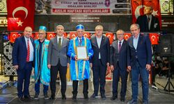 Uşak'ta yılın ahisi saatçi Ali Yılmaz seçildi!
