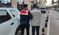 İzmir merkezli FETÖ operasyonunda 35 kişi yakalandı
