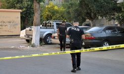 İzmir'de kavgada silahlar konuştu, 1'i ağır 2 yaralı!