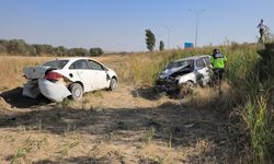 Kütahya'da kazaya müdahale eden polis aracına araba çarptı; 4 yaralı !