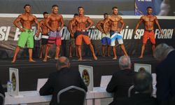 Türkiye Vücut Geliştirme ve Fitness Şampiyonası İzmir'de başladı