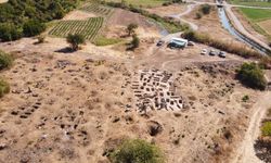 Kolossai Antik Kenti'nde 60 mezar bulundu