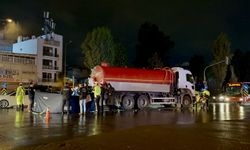 İzmir'de vidanjör ile motosiklet çarpıştı, 1 ölü!