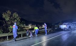 İzmir'de pikap ile elektrikli bisikletin çarpıştı; 2 ölü !