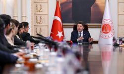 Adalet Bakanı Tunç, üniversite öğrencileriyle buluştu