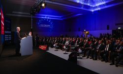 Ticaret Bakanı Bolat, 7. Dijital CEO ve Liderler Zirvesi'nde konuştu: