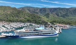 Marmaris'e kruvaziyer ile 1736 turist geldi!