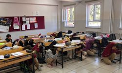 Kütahya'daki okullarda deprem ve tahliye tatbikatı yapıldı