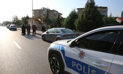 Denizli'de okul müdürü silahlı saldırıya uğradı !