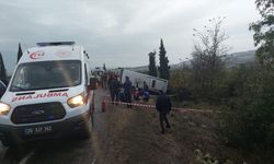 Denizli'de korkutan kaza! 1 ölü, 32 yaralı!