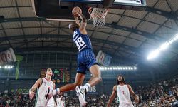 Karşıyaka: 87 - Anadolu Efes: 101