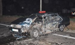 İzmir'de otomobille pikap çarpıştı; 6 yaralı!