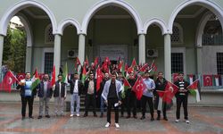 İzmir'de üniversite öğrencilerinden İsrail'e tepki