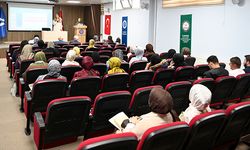 Uşak Üniversitesinde “Arap Edebiyatında Kadın”  konferansı