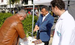 Uşak'ın göbeğinde lavabo kurup el yıkamayı öğrettiler