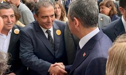 Eşme Belediye Başkanı Tozan ve beraberindekiler adliyeye sevk ediliyor