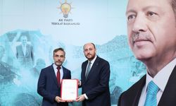 AK Parti Uşak Merkez İlçe Başkanı Mehmet Bitik oldu