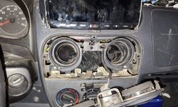 Uşak'ta araba klimasının içinde tehlikeli kristal bulundu