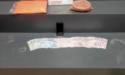 İzmir'de yasaklı madden bir şüpheli tutuklandı