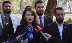 CHP'li Gökçen İzmir'de tutuklu partilileri ziyaret etti