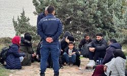 İzmir'de Sahil Güvenlik, 24 düzensiz göçmen yakaladı
