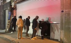 İzmir'de baskı atölyesinde yangın çıktı