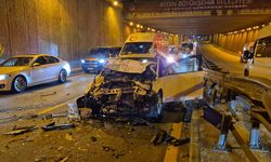 Aydın'da traktörle otomobil çarpıştı, 1 yaralı!