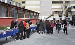 Kütahya'da lise öğrencilerinden Gazze'ye kermesli destek