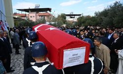 Kalp krizi sonucu hayatını kaybeden astsubay  Mustafa Yılmaz memleketi Manisa'da defnedildi