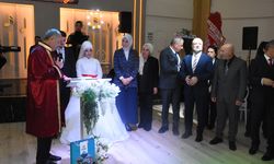 Vali Yiğitbaşı, nikah şahitliği yaptı