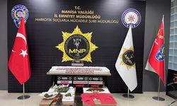Manisa'da 14 kişi yasaklı madde operasyonunda tutuklandı