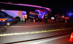 Denizli'de yolcu otobüsü ile minibüs çarpıştı; 1'i ağır 10 yaralı!