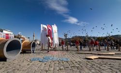 Geleneksel oyunlar İzmir'de çocuklarla buluştu