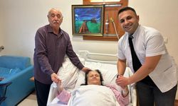 Soma'da ağrı şikayetiyle hastaneye giden kadının safra kesesinden 20 bin taş çıktı