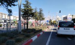 Uşak'ın en sıkıntılı kavşağı Ramada Otel'in bulunduğu bölgede gün boyu çalışma var!