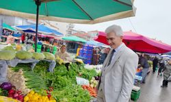 Cengiz Uludağ, Uşak'ın salı pazarındaki esnafı ziyaret etti!