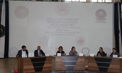 İzmir'de "Köklü Gelenekten Modern Geleceğe Aile" çalıştayı yapıldı