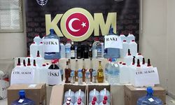 İzmir'de kaçak içki operasyonu; 4 tutuklu!